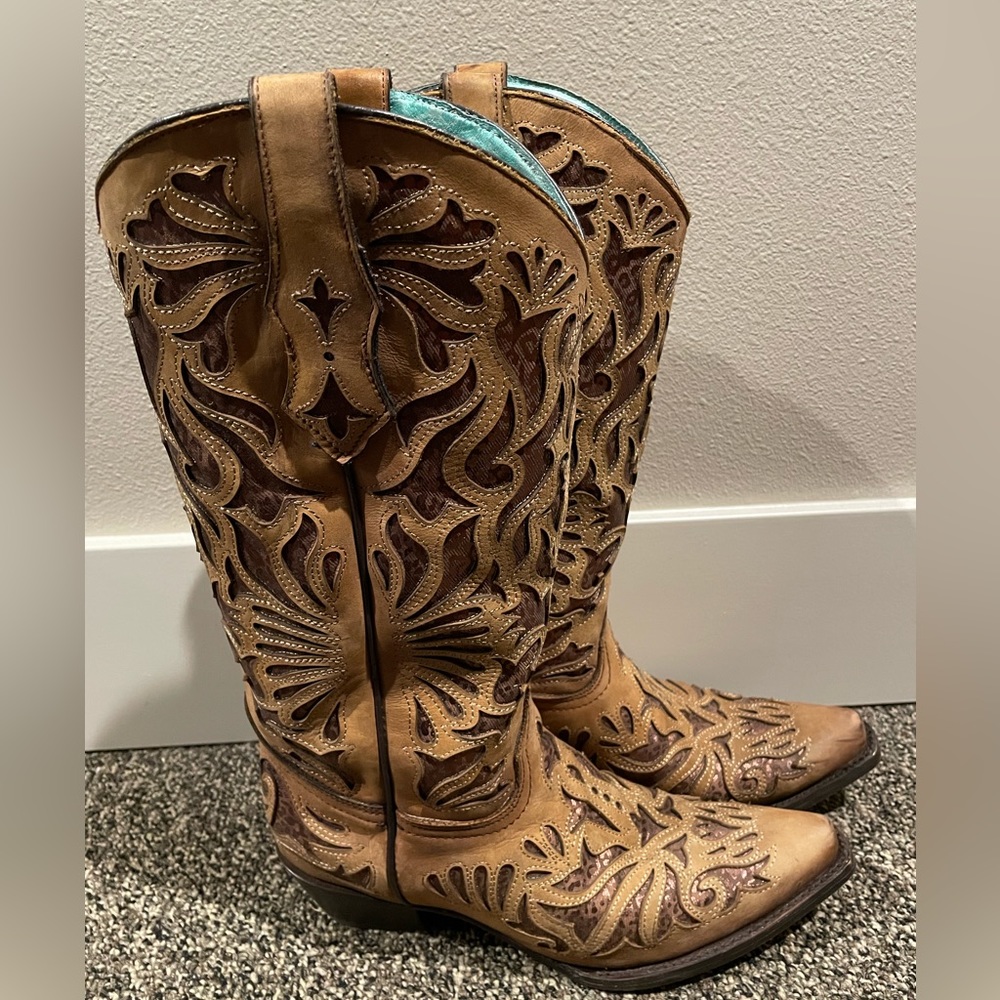 Corral Brown Shedron Inlay Women’s Cowboy Boots